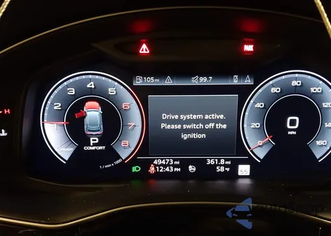 2019 Audi Q8 55 Premium z USA, uszkodzony, nr VIN WA1CVAF1XKD015387